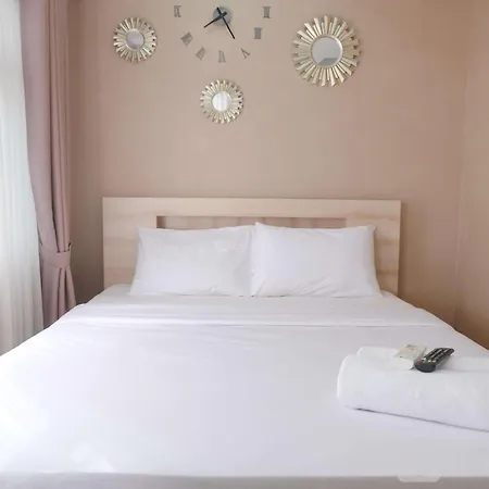Spacious Studio With Extra Room At Grand Asia Afrika Apartment By Travelio